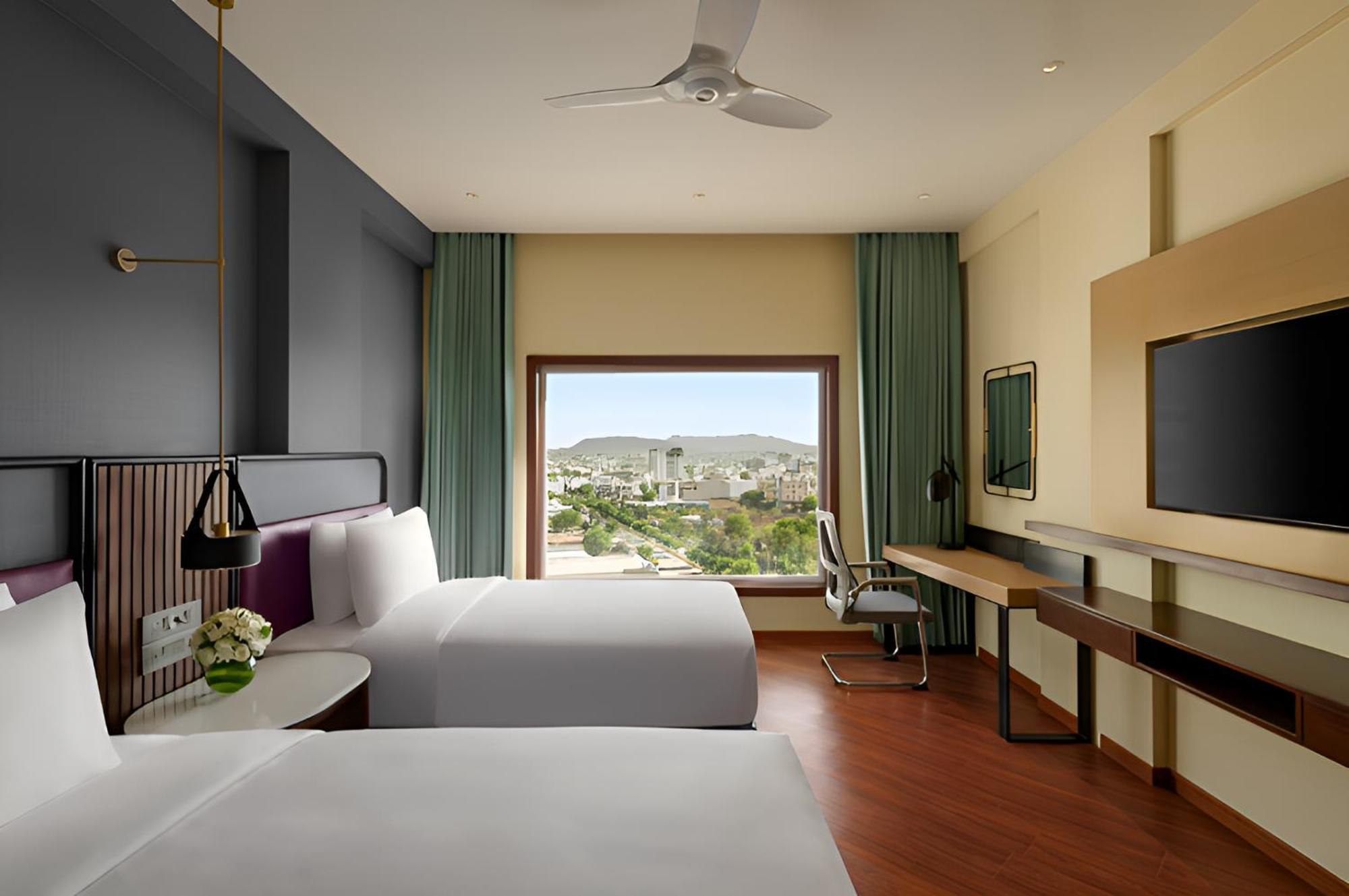 Ramada Encore By Wyndham Udaipur Roopnagar Buitenkant foto