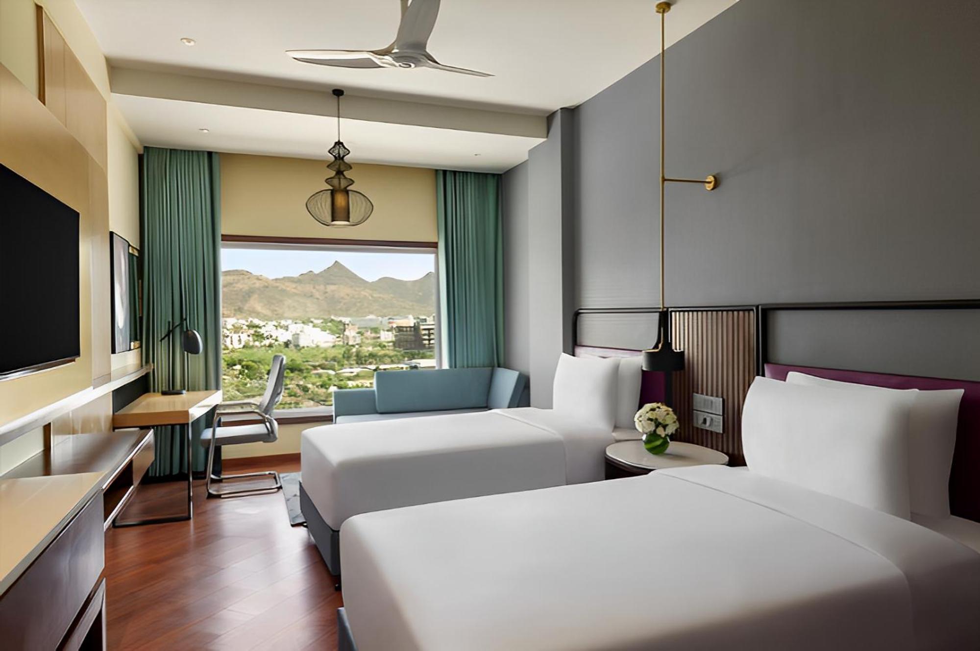 Ramada Encore By Wyndham Udaipur Roopnagar Buitenkant foto