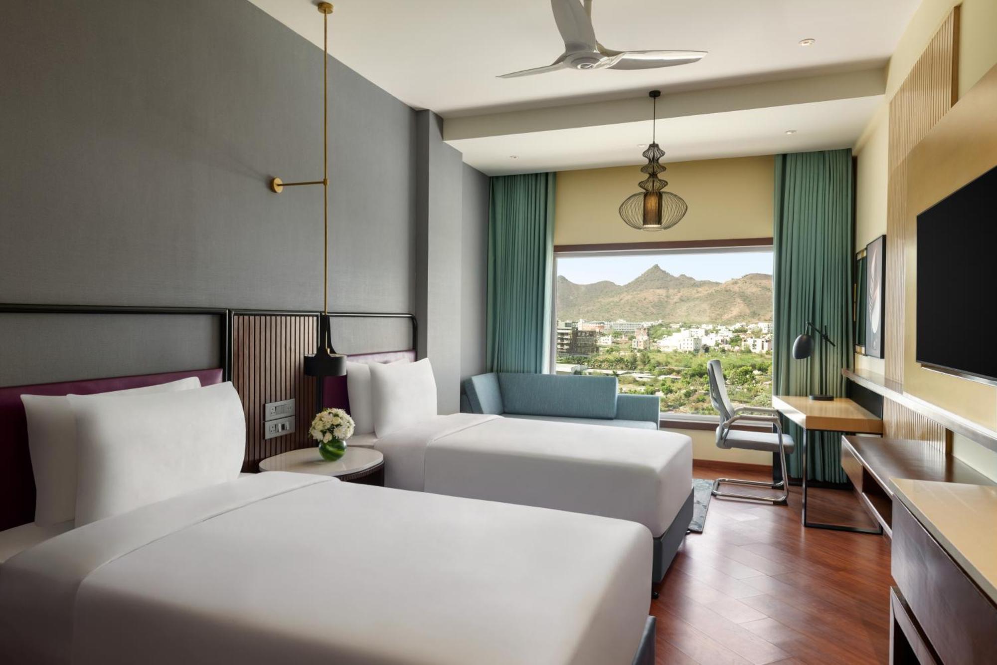 Ramada Encore By Wyndham Udaipur Roopnagar Buitenkant foto
